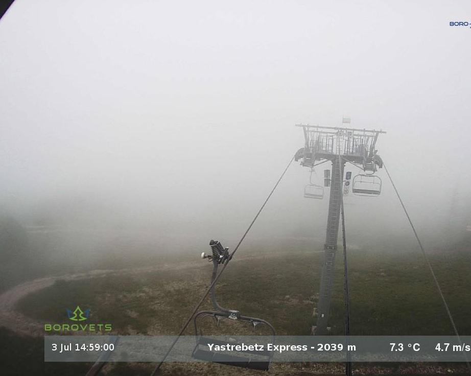 Borovets ski webcam - Yastrebets ski run