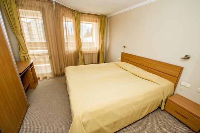 Snezhanka Hotel - 1-bedroom apartment